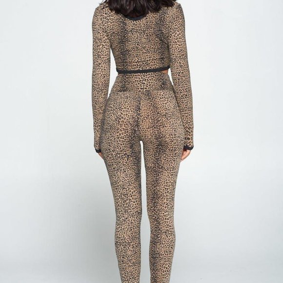 Animal Print Long Sleeve Two Piece Set NWT - Picture 3 of 4